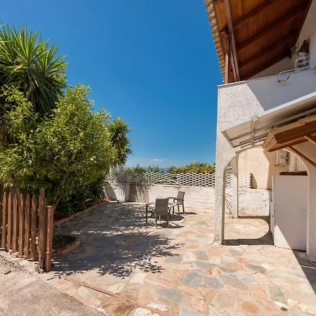 Seaside Heaven - Sunset Views Close To The Beach Apartment *